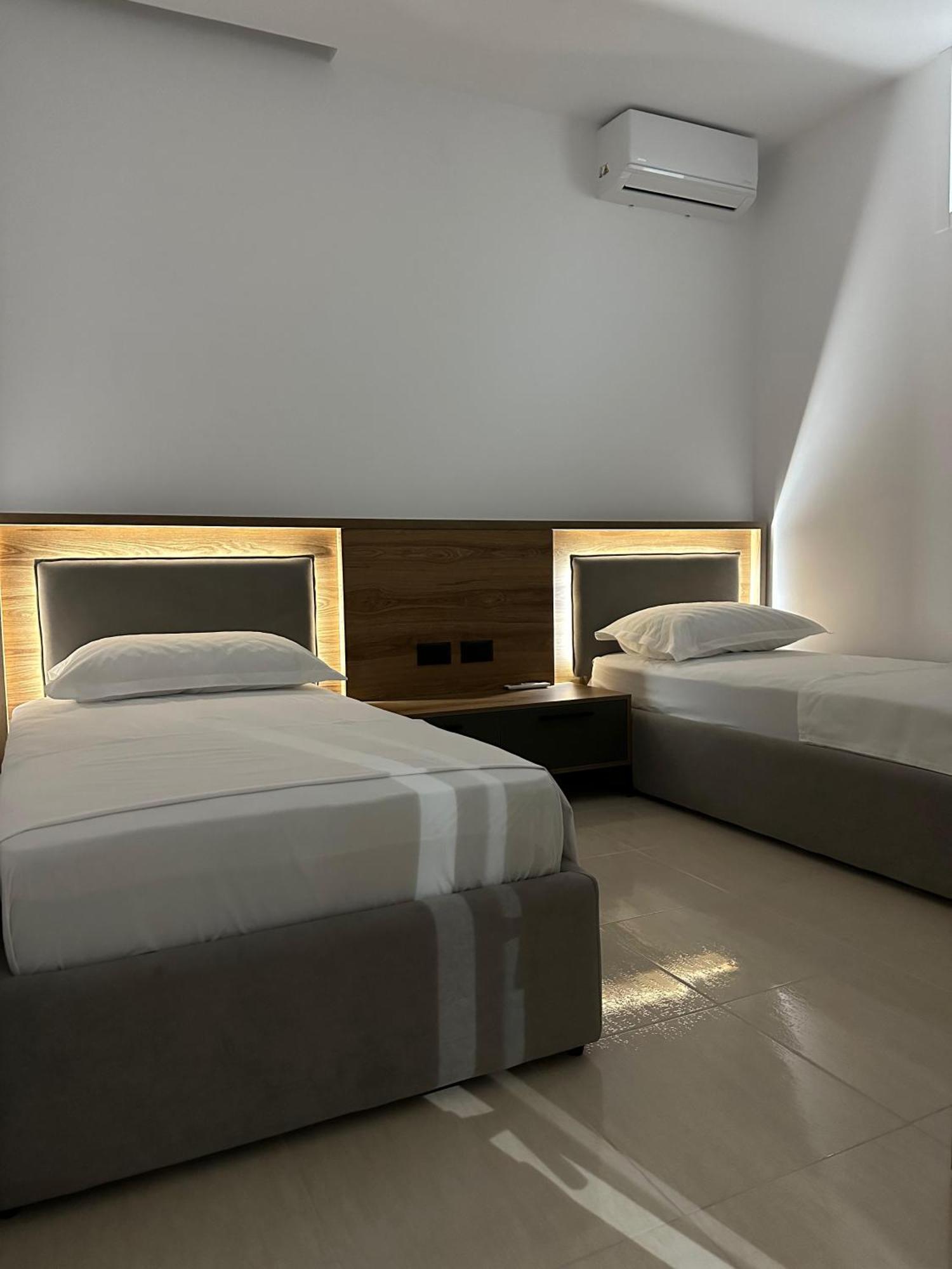 Gael Luxury Apartment Berat Exterior foto