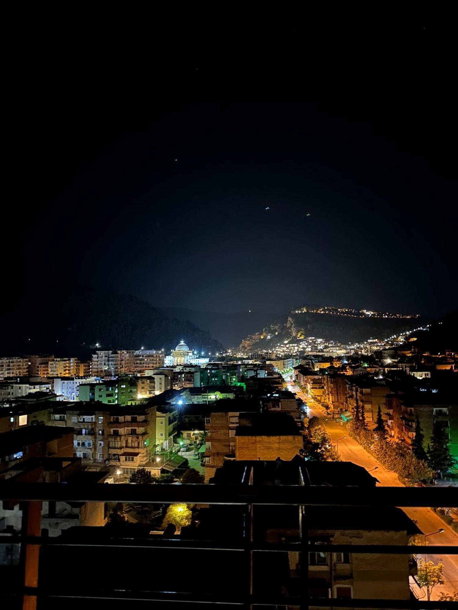 Gael Luxury Apartment Berat Exterior foto