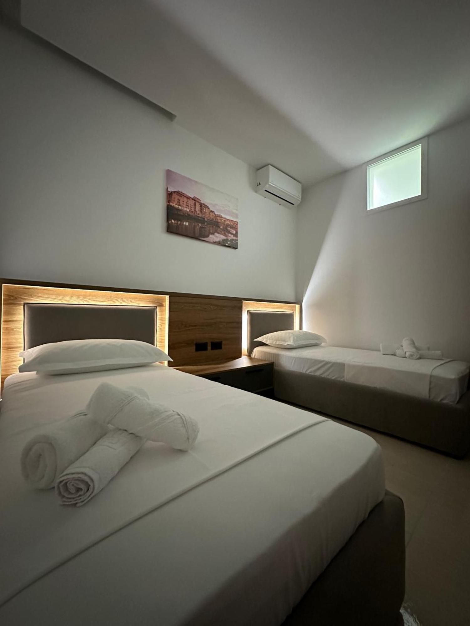 Gael Luxury Apartment Berat Exterior foto